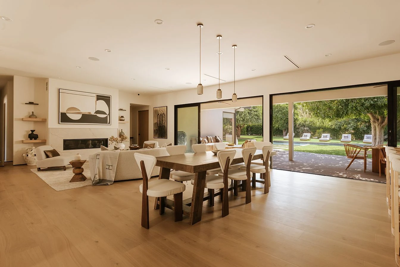 Pendant lighting above the dining table. — Casa Serena